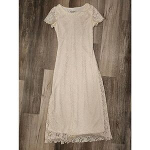 Ronni Nicole Vintage White Lace Wedding Dress size 8